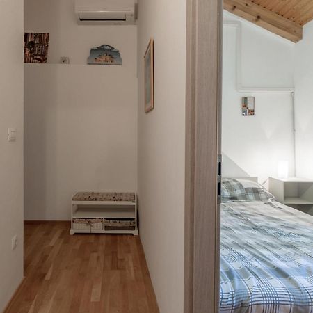 2 Bedroom Stunning Home In Bale Exterior foto